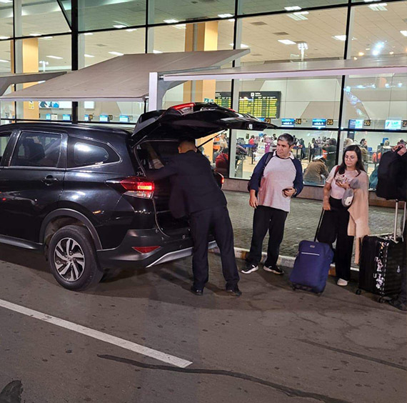 taxi green, taxi aeropuerto, taxi lima, taxi seguro